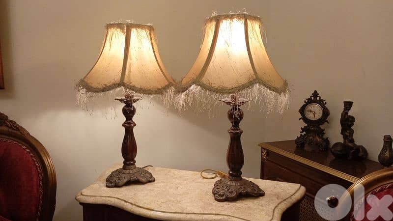 2 lampadaire n7as 65$ 0