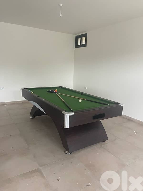 Rainbow Billiard Pool Table 8ft 3