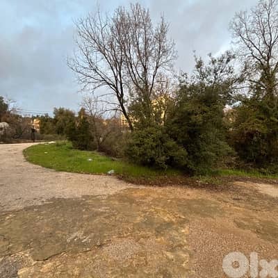 1200 Sqm Land in Rayfoun