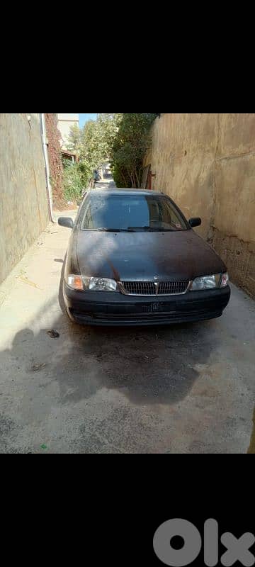 نيسان داتسون 2000 0