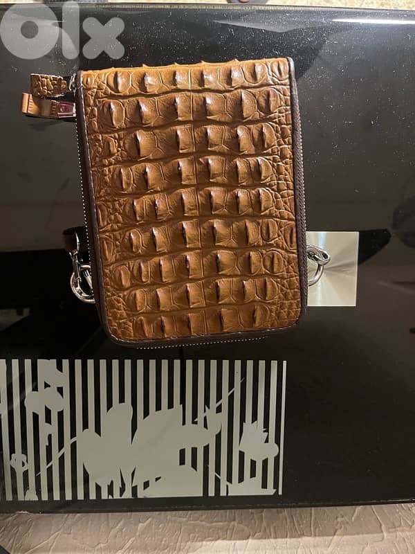 leather hand bag 0