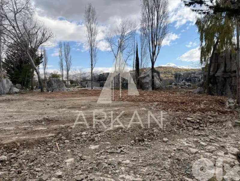 Land for Sale Faitroun أرض للبيع في فيطرون 2
