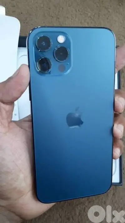 badde salle7 iphone 12 pro 256gb (2ersell)