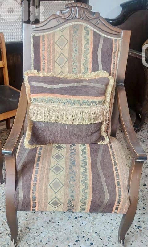 Living Room / غرفة جلوس 0