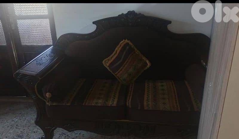 Living Room / غرفة جلوس 2
