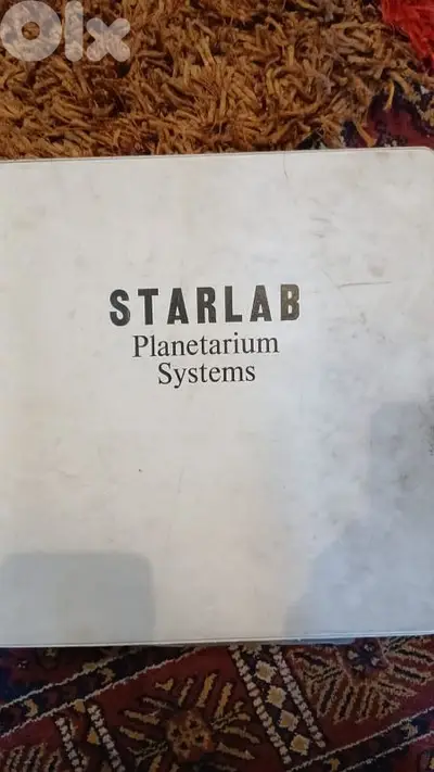 كتاب سميك قديم