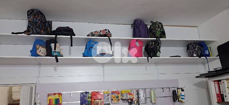 اغراض مكتبة 2
