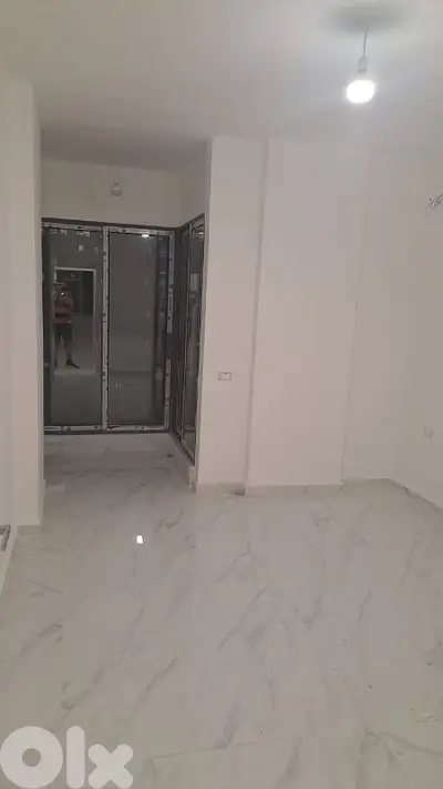 محل 55 متر شارع مار الياس الريسي