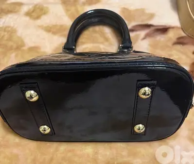 New LV hand bag class A