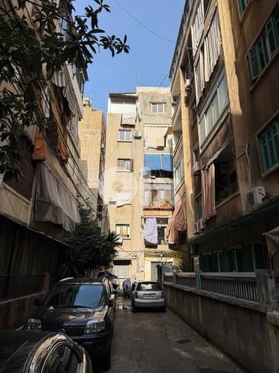 شقة للبيع في طريق الجديدة