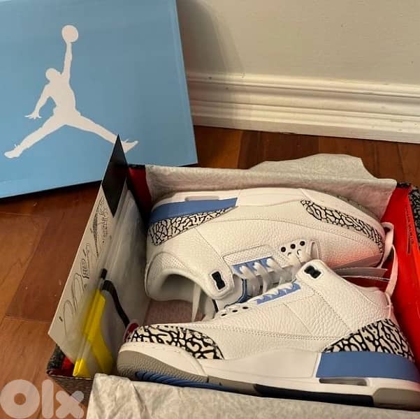 Air Jordan 3 "Valour Blue/UNC" (2020) 0