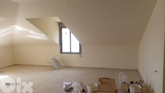 Roof for sale in Mansourieh روف للبيع في منصورية