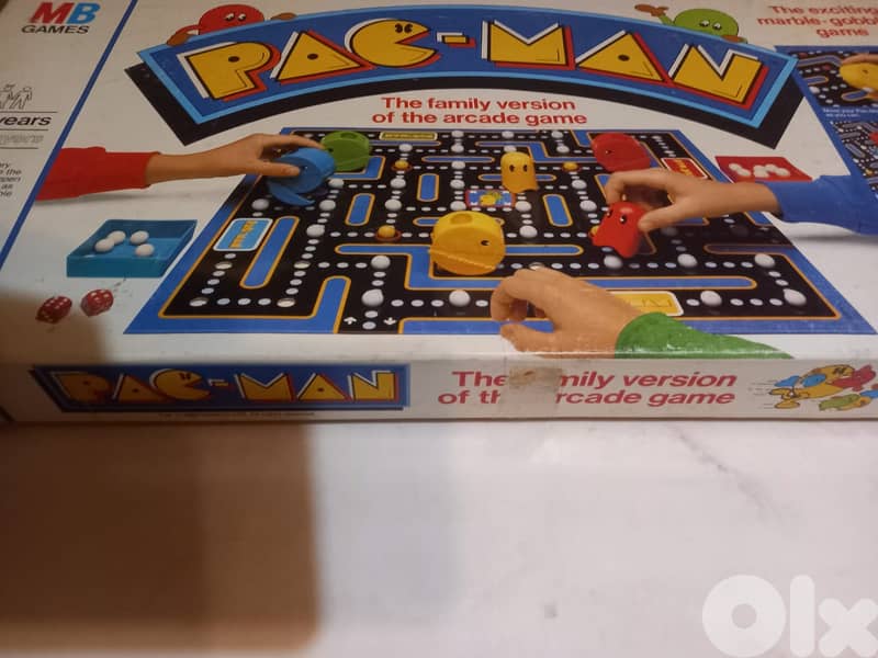 Pac-Man by MB Games Original 1982   Board Game 0