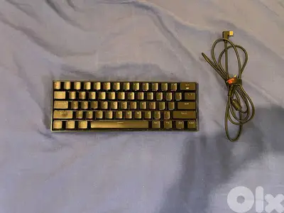 redragon keyboard 2.4 g B1 B2 wireless/wired only 35$ negotiable