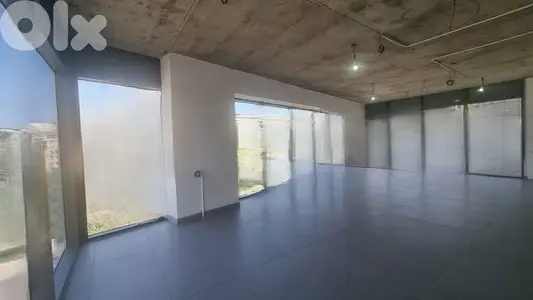 GMC231MAN Office for rent in Antelias - مكتب للإيجار في أنطلياس