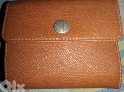 Durand pebbled leather wallet