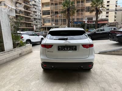 Jaguar F-Pace 2018