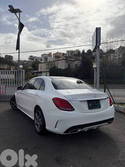 Mercedes-Benz C-Class 2018 Clean Car Fax