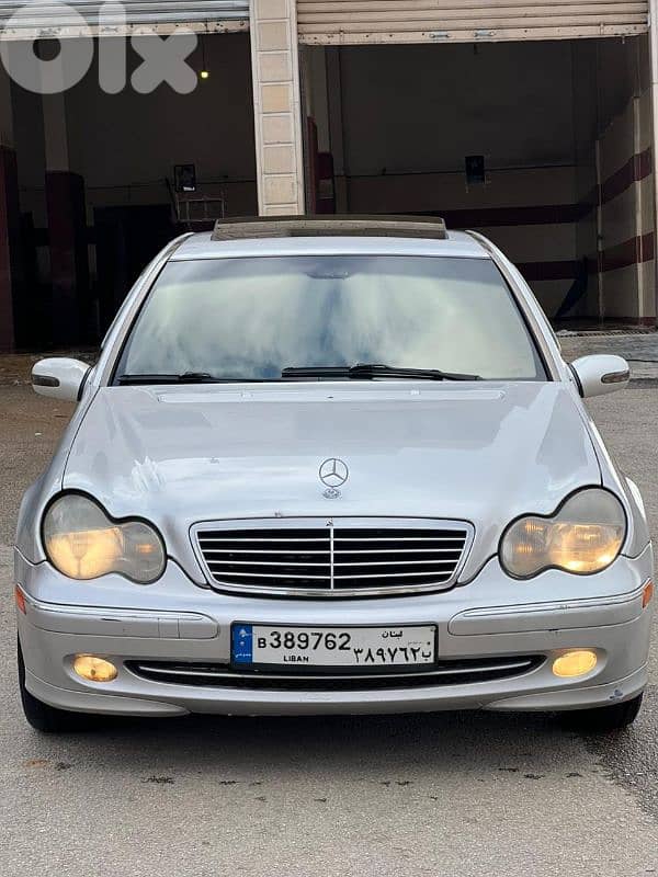 Mercedes-Benz 240/260/280 2001 0