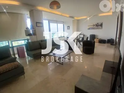 L20427 - 3-Bedroom Apartment For Sale in Ain El Mreisseh, Ras Beirut