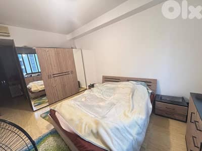 L20428 - 3-Bedroom Apartment For Sale in Ain El Mreisseh, Ras Beirut