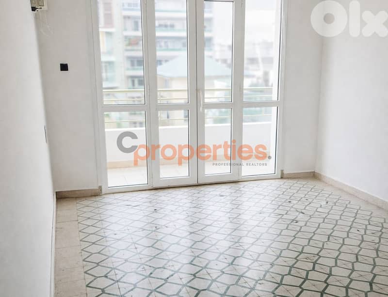 Apartment For Sale in Gemayzeh – CPBWW99 0