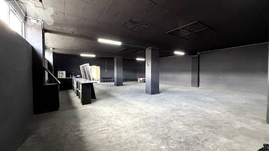 RWB336CA - Hall / showroom for rent in Anchit Jbeil