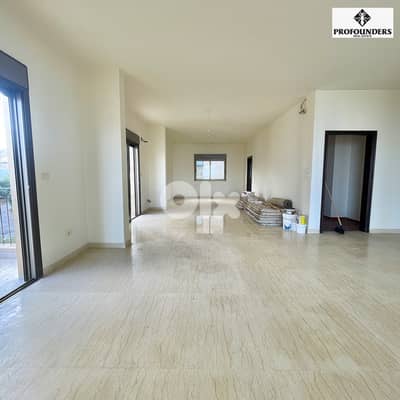 Apartment for sale in Mazraat Yachouh شقة للبيع في مزرعة يشوع