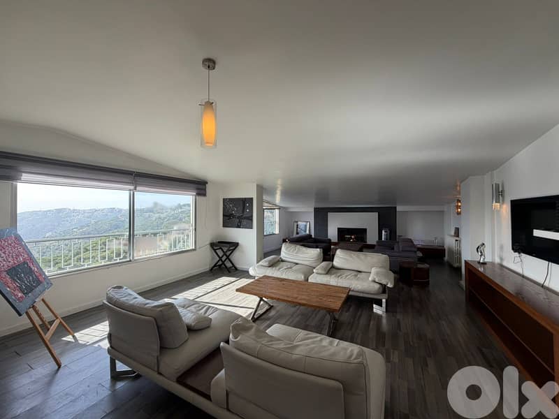 A top floor penthouse apartment for sale in Broummana, 300 sqm 0