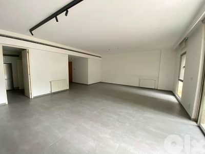Apartment for sale in Naccache/ Garden