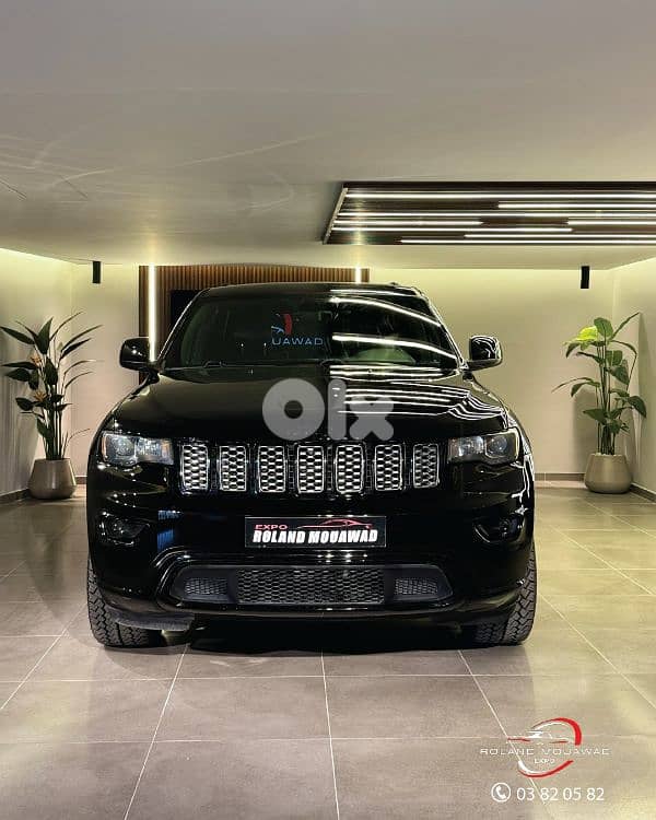 Jeep Grand Cherokee  Altitude 2018 0