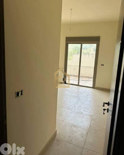 Apartment for sale in Ballouneh RKKG21 شقة للبيع في بلونة