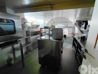 Commercial space,Armenian street _ burj hammoud/ببرج حمود REF#EE132863