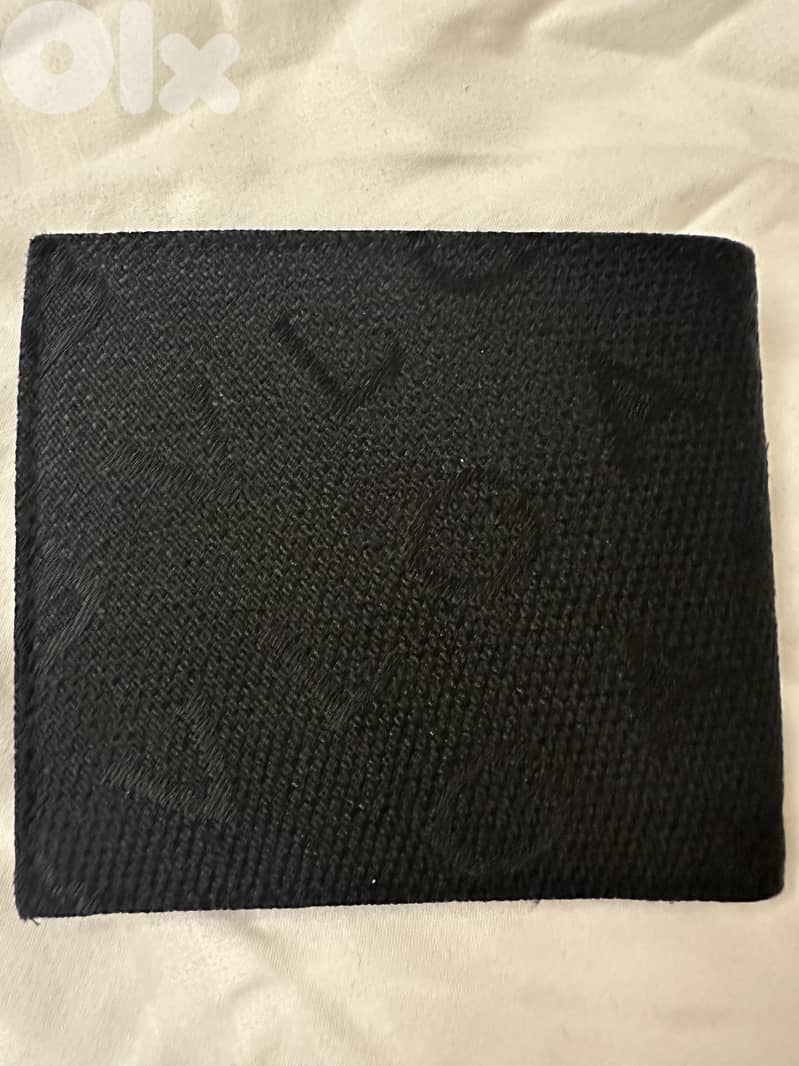 BVLGARI Men’s Wallet – Black Leather – Original 0