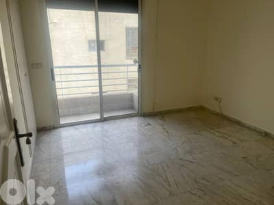 L20448 - 4-Bedroom Apartment For Rent in Hamra, Jeanne D'arc