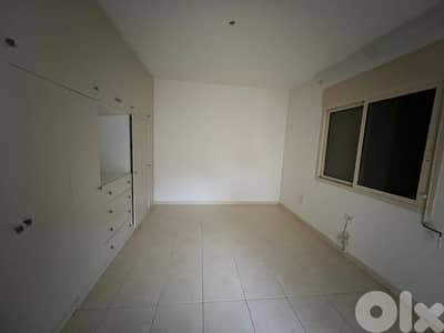 L14957 - Cozy Apartment With A Lovely Seaview for Sale In Adma