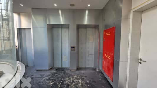 Achrafieh prime location office for rent مكتب للإيجار في موقع متميز