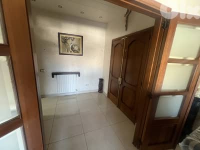 Apartment for Rent in Mazraat Yachouh شقة للإيجار في مزرعة يشوع