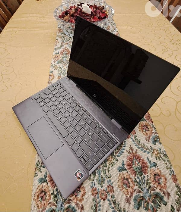 HP ENVY x360 13” | Ryzen5 | 8GB RAM | 256GB NVMe | Touchscreen 2-in-1 6