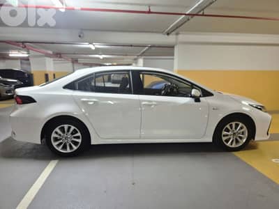 Toyota Corolla hybrid 2025