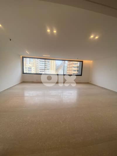 Apartment For Sale in Ramlet el bayda 1200000$ شقة للبيع رملة البيضاء