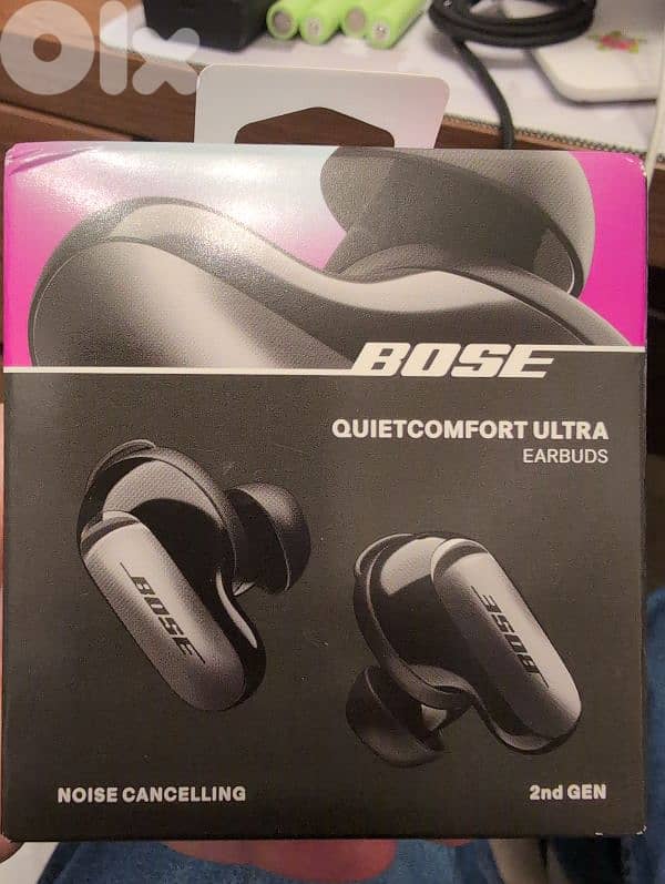Bose Quite Comfort Ultra Quiet (2nd Gen) US Version 0