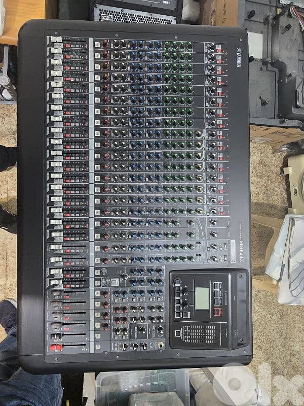 YAMAHA MIXER MGP 24 X 0