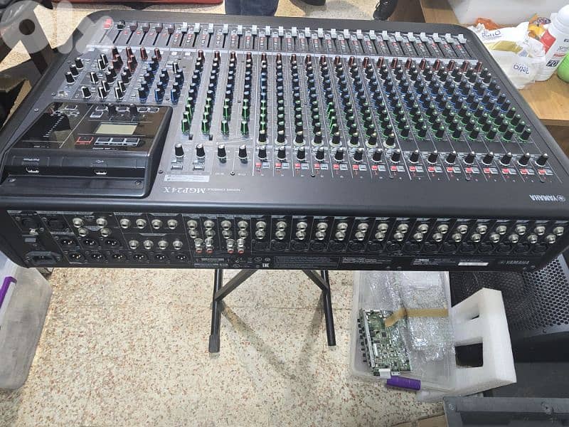 YAMAHA MIXER MGP 24 X 1