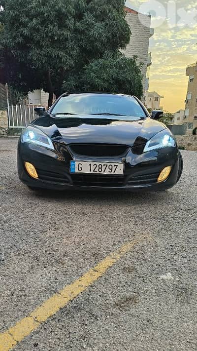 Hyundai Genesis 2.0T 2011