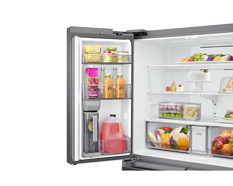 Samsung RF59C701ES9/ Fridge Freezer with Autofill Pitcher 0