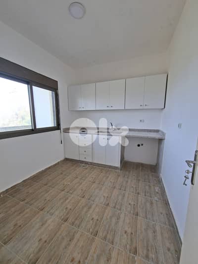 100 SQM Apartment With Sea View For Sale In Safra شقة للبيع #HS147135