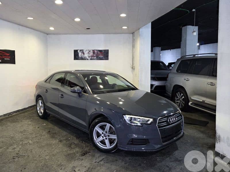 2018 Audi A3 25 TFSI Nardo Grey/Red Leather Company Source&Maintenance 0
