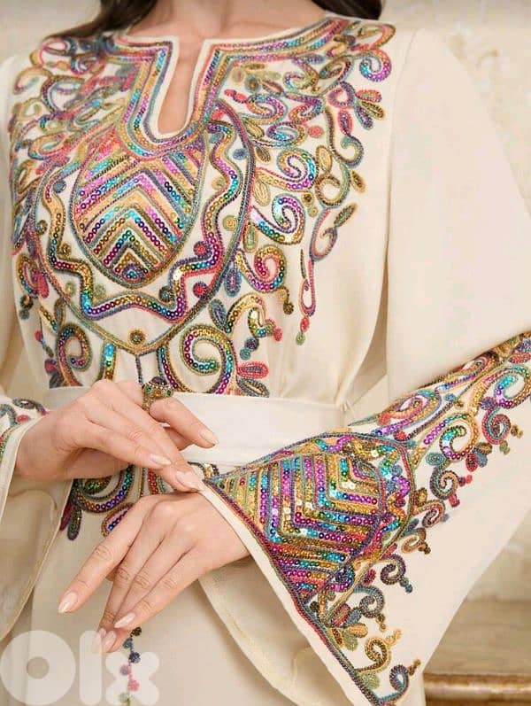 New Woman Elegant U-Neck Embroidery Abaya Dress 1