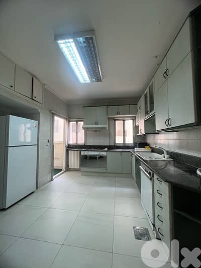 Apartment for Rent in Ballouneh شقة للإيجار في بلونة